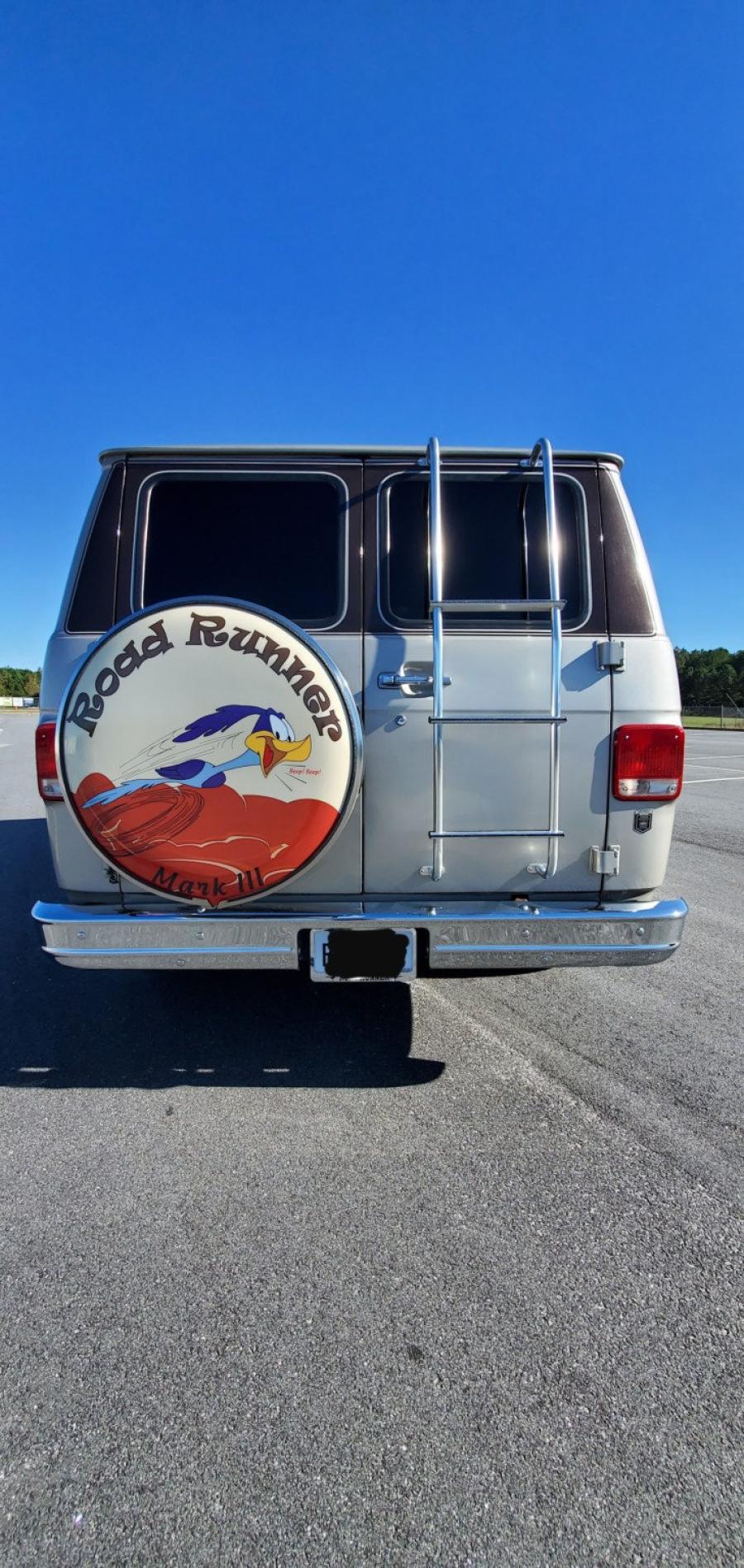  Chevrolet G20 Conversion Van  (CG21305) 1988 года  (фото 129 из 257)